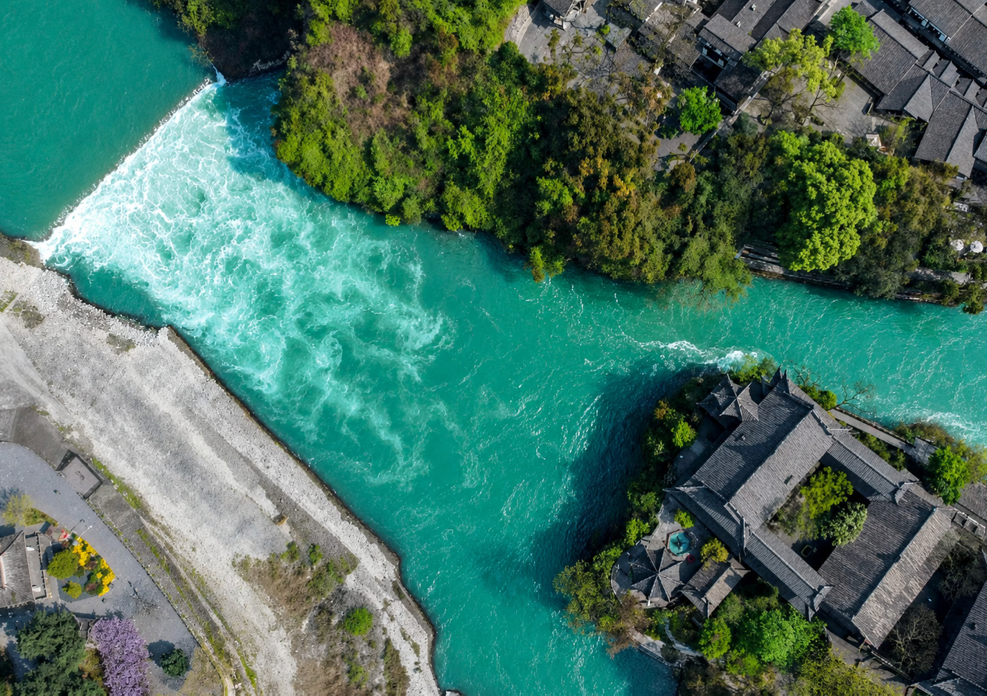 The river landscape and waterworks at Dujiangyan